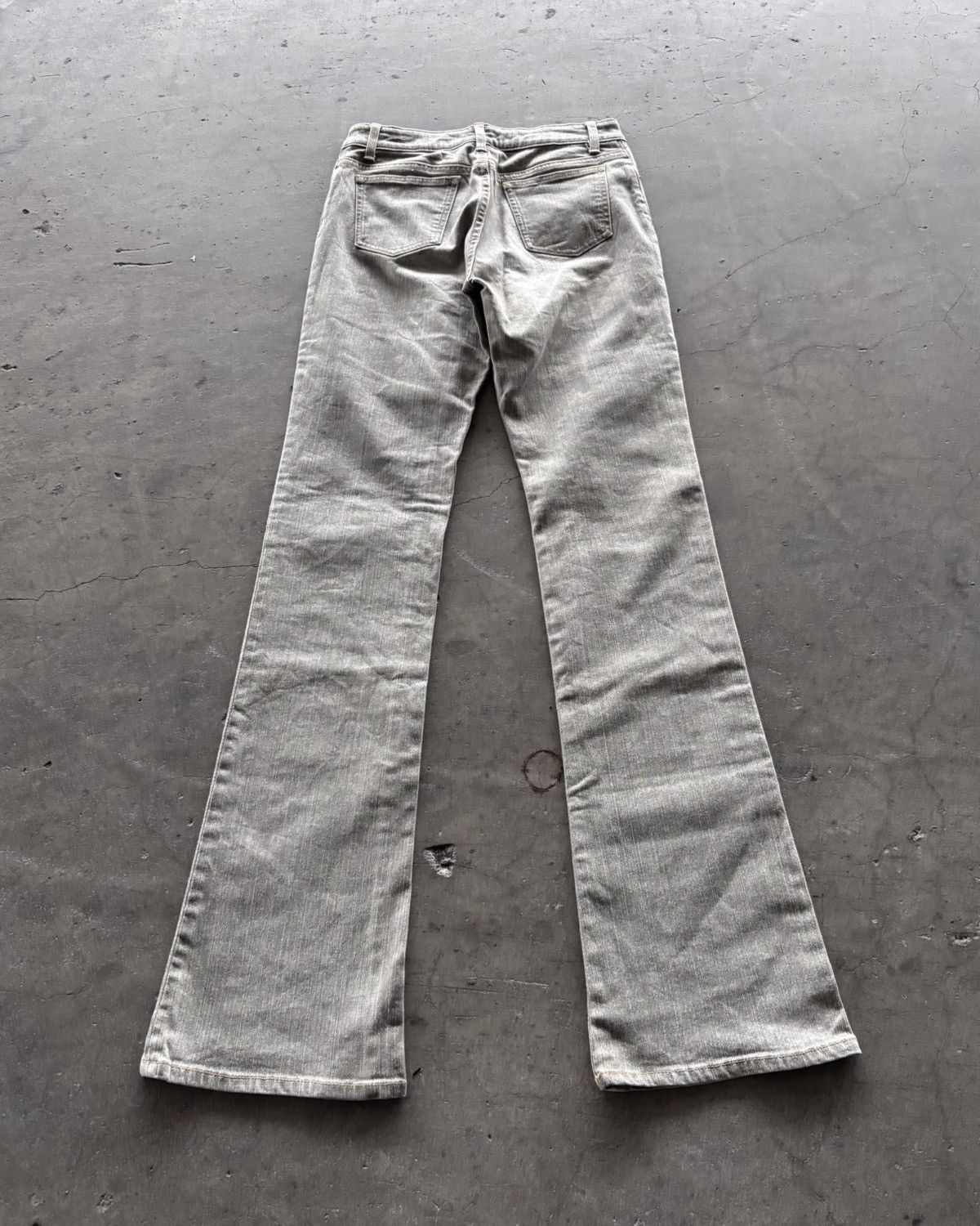 If Six Was Nine × Japanese Brand × KMRii 2000s Georgia Love Mudwash Grey Flared Denim Jeans Size US 29 - 5 Thumbnail