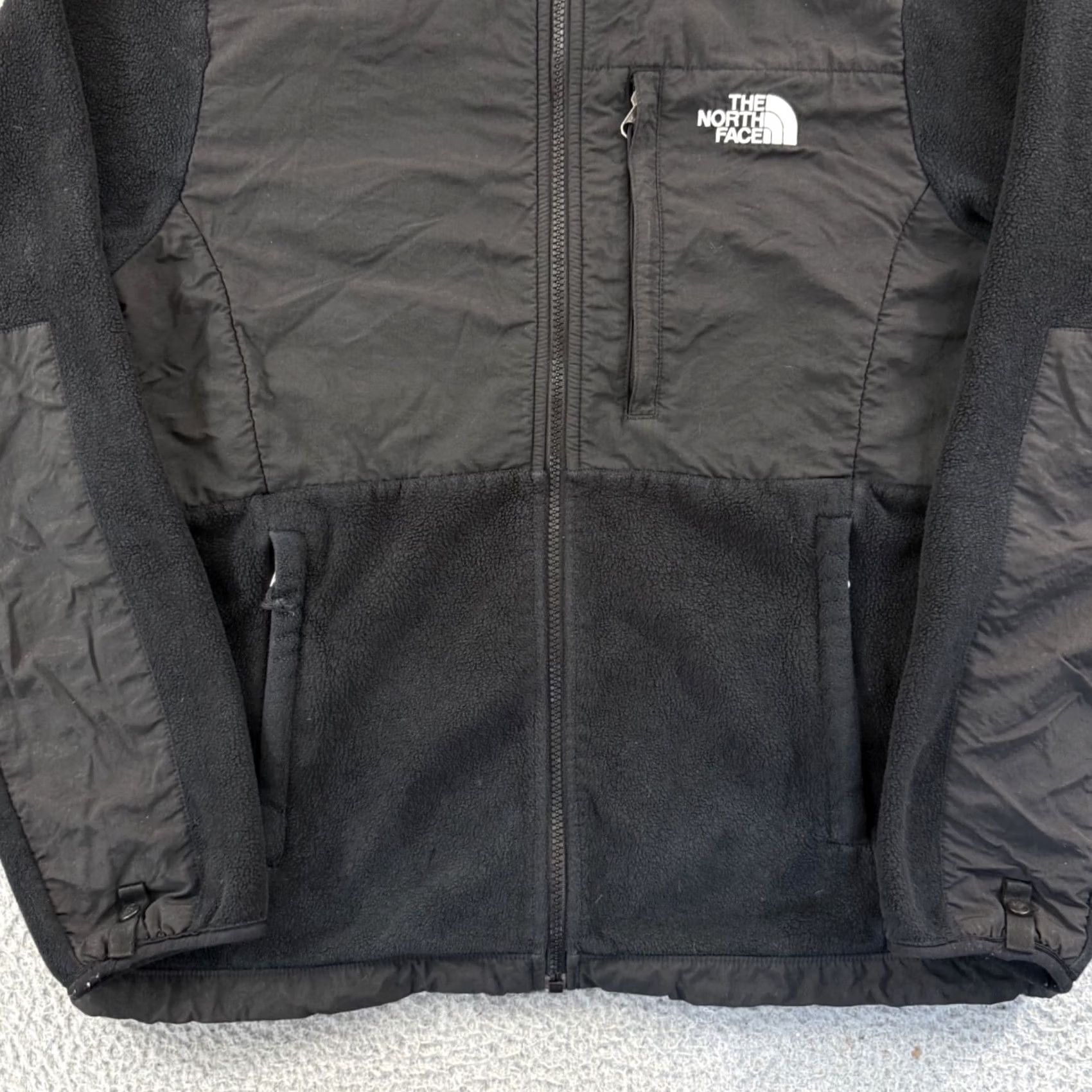 The North Face VINTAGE The North Face Denali Jacket Womens Medium Black Denali Osito Hooded Zip Fleece Outdoor Size M / US 6-8 / IT 42-44 - 2 Thumbnail