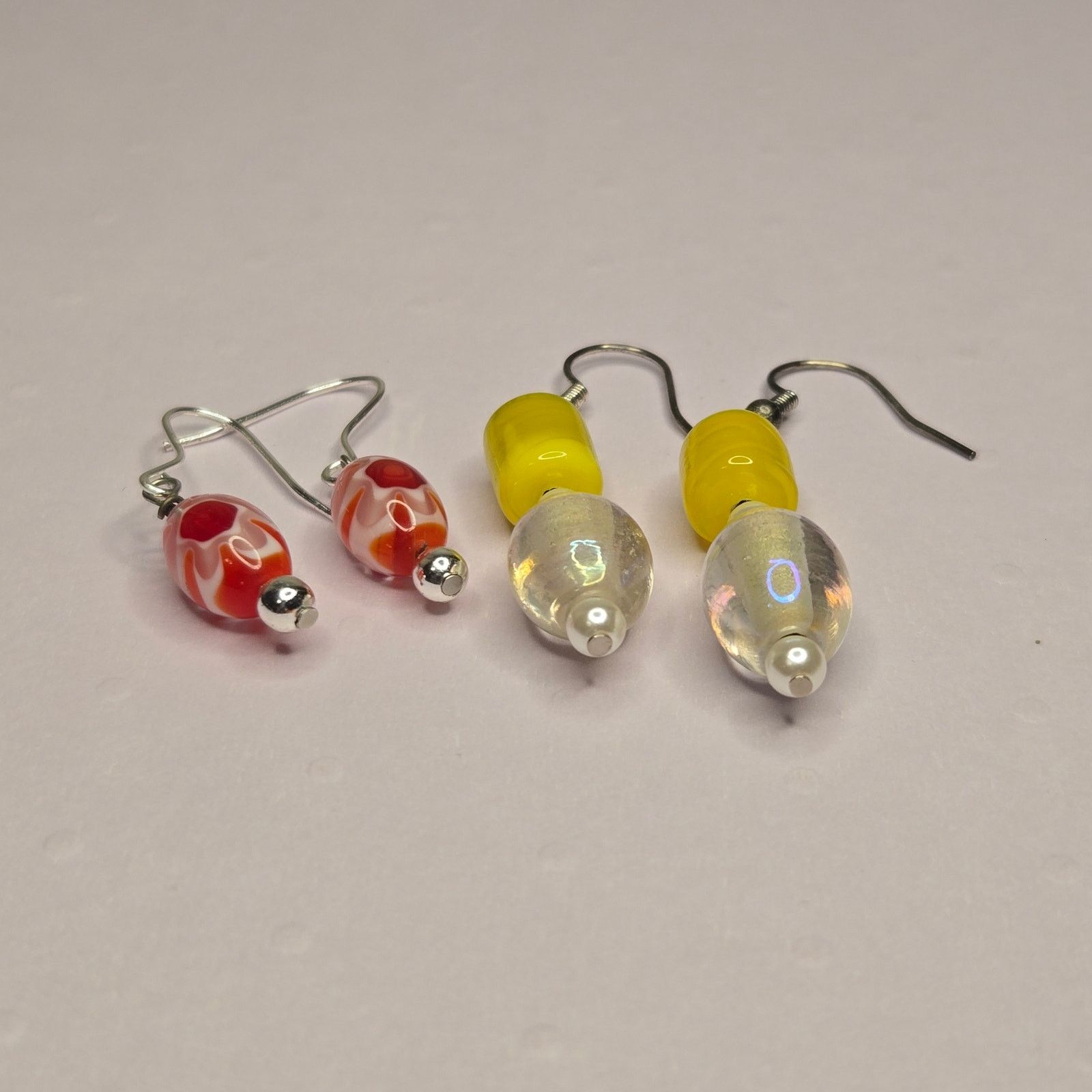 Vintage Artisan Handmade Earrings Yellow Iridescent Red Floral Boho Size ONE SIZE - 6 Thumbnail