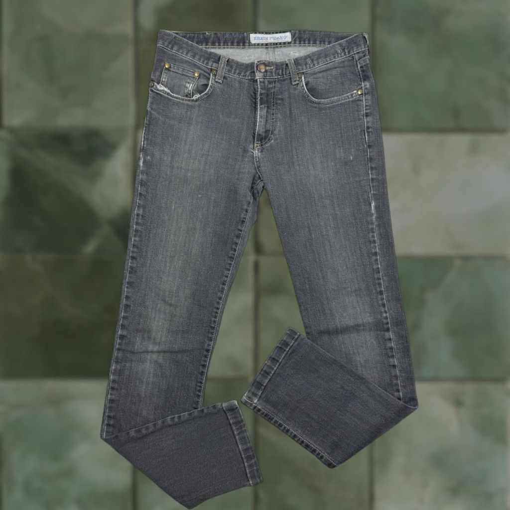 Vintage EREDI PISANO Jeans Men Regular 48 Black 31in Inseam Zip Closure Tapered Designer Made in Italy 1990s or 2000s Fashionable Menswear Size US 32 / EU 48 - 1 Thumbnail