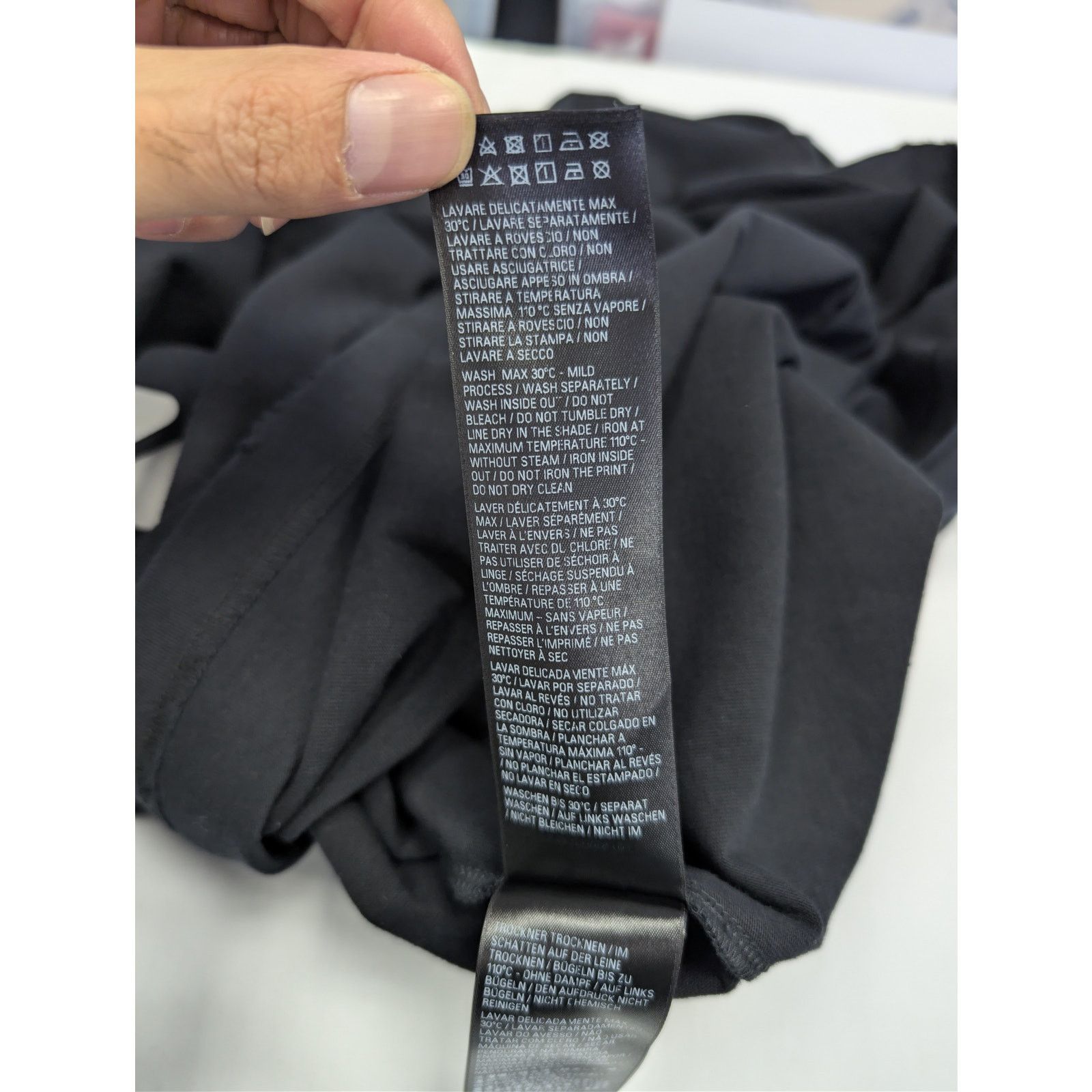 Balenciaga o1rshd1 Top League Vintage Jersey Short Sleeve Shirt Black Size US L / EU 52-54 / 3 - 19 Thumbnail