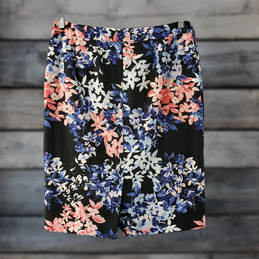 Talbots Talbots Skirt 10 Black Pink Floral Cotton Blend Zip Knee Length Womens Size 32" / US 10 / IT 46 - 1 Thumbnail