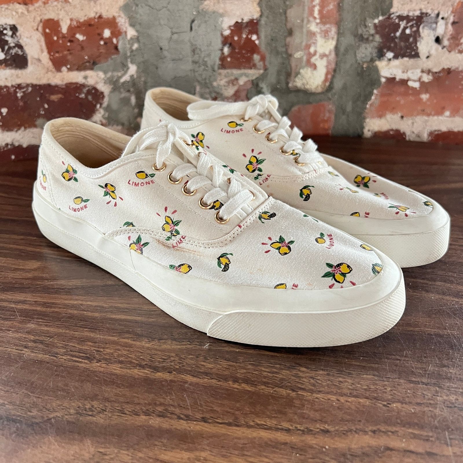 Maison Kitsune Maison Kitsune Limone All Over Print Sneakers Size 41 US 9 Size US 9 / EU 42 - 1 Thumbnail