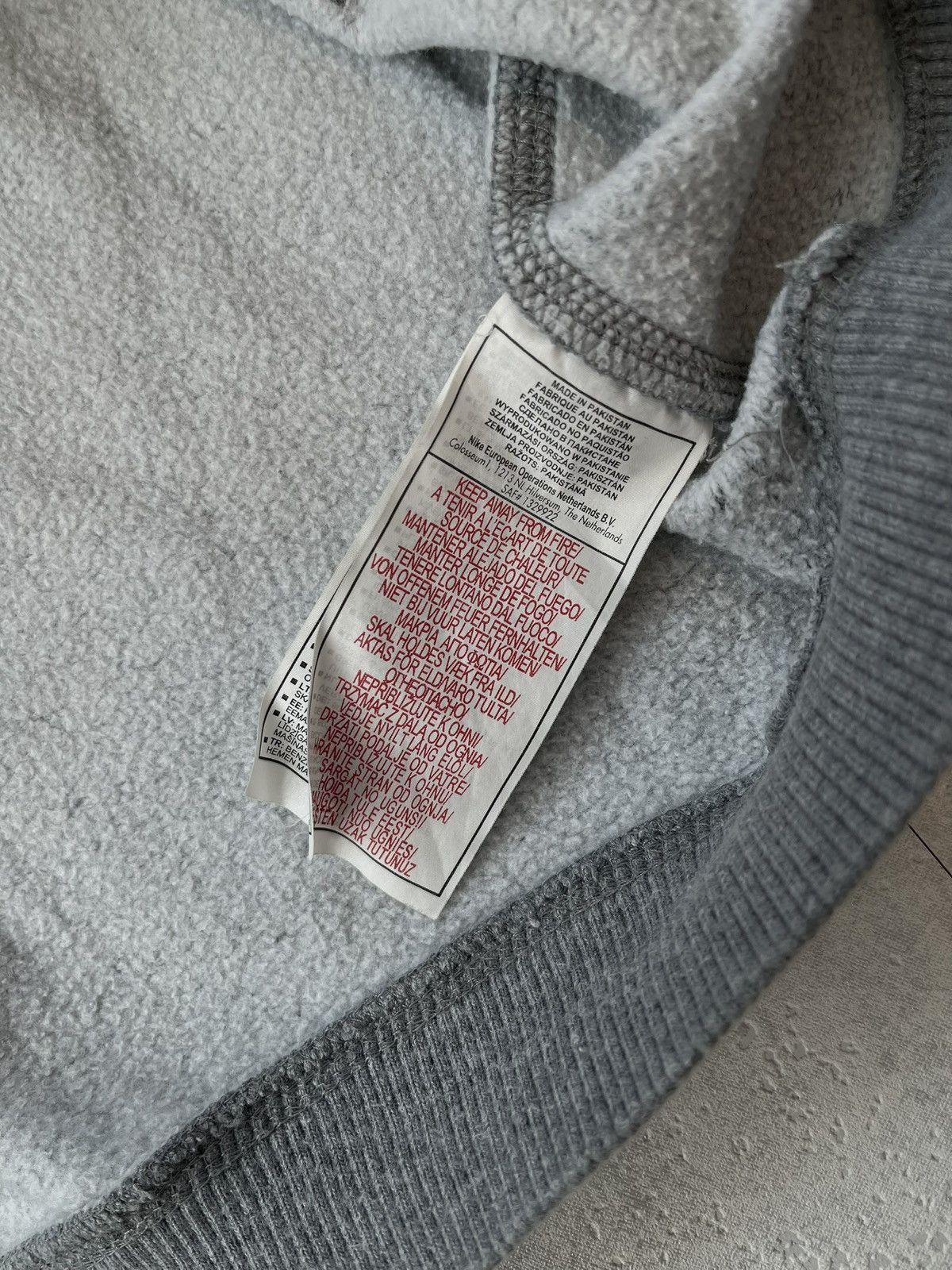 Nike × Vintage 00s Nike Air Big Logo Vintage Y2K Oversized Retro Hoodie Size US XL / EU 56 / 4 - 5 Thumbnail