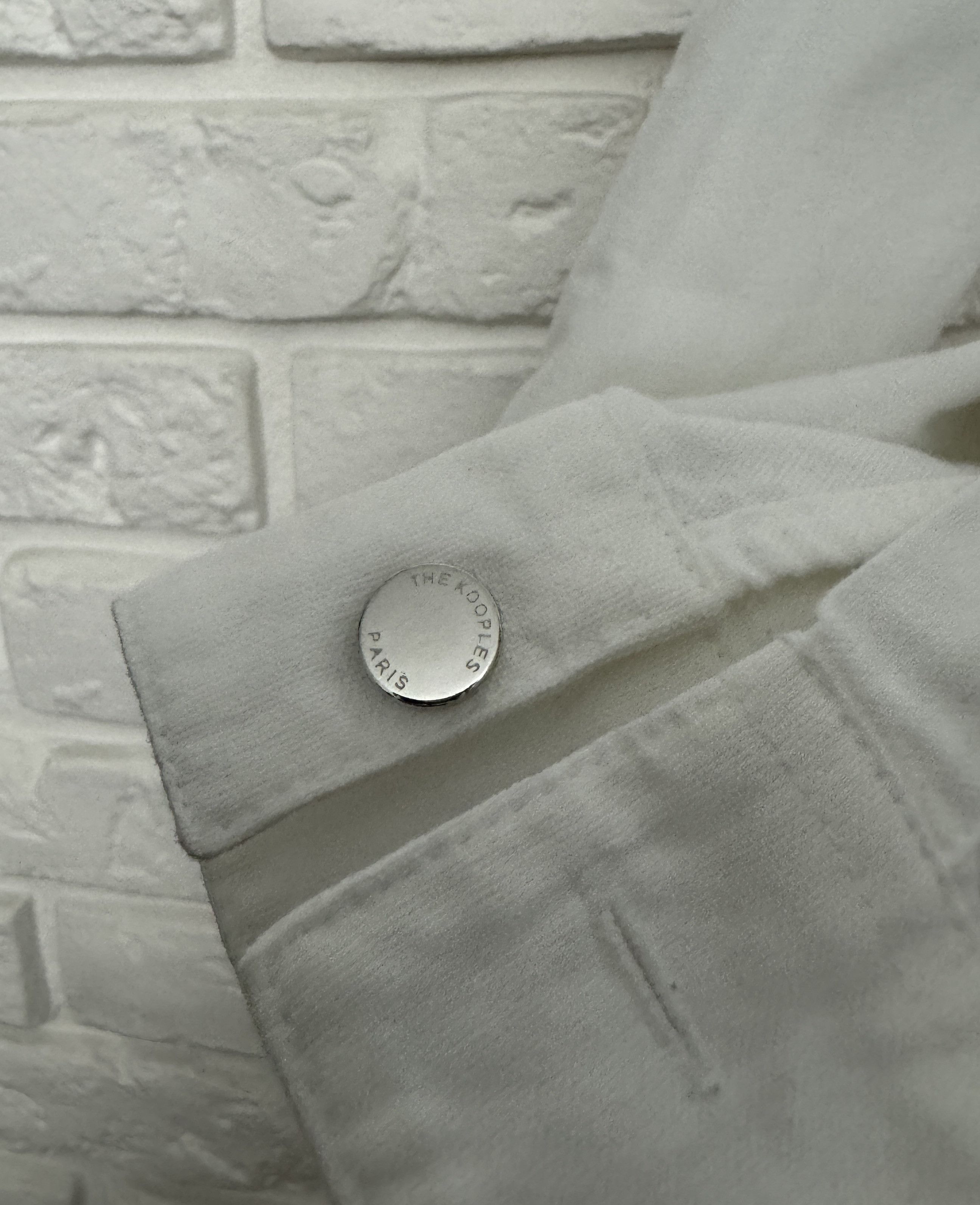 The Kooples The Kooples Paris Skull Badge Shirt Button Front Size S Size US S / EU 44-46 / 1 - 4 Thumbnail