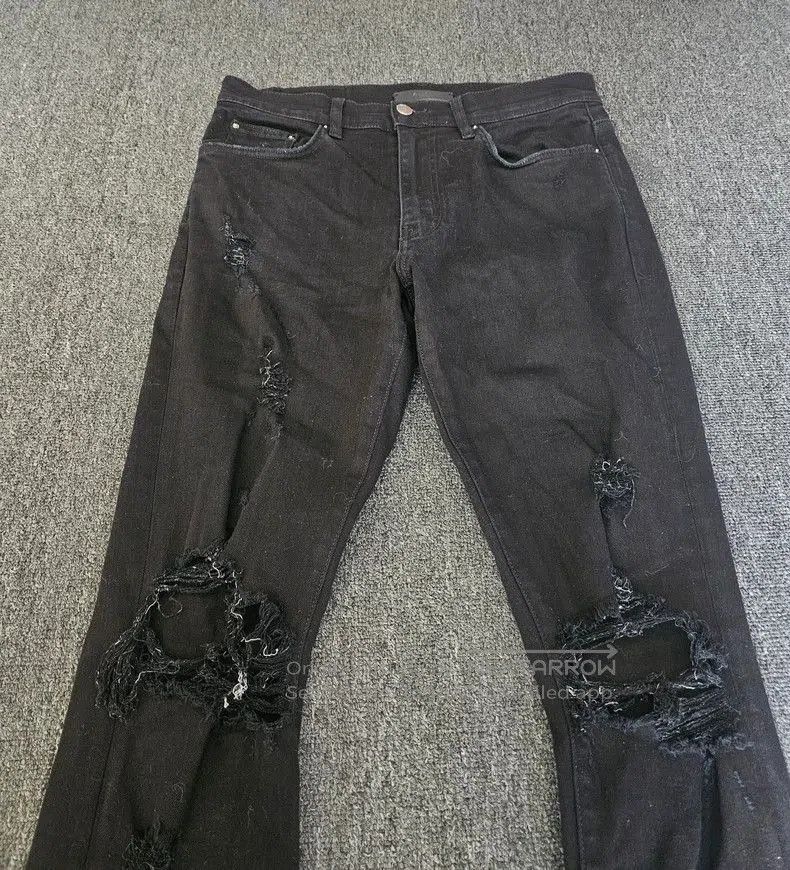 Amiri Amiri Distressed Black Denim Jeans. Size US 32 / EU 48 - 2 Thumbnail