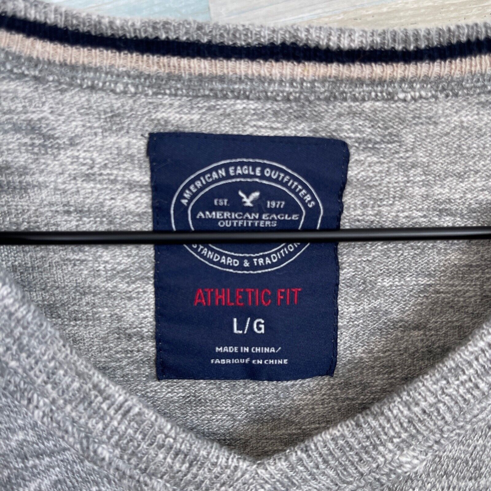 American Eagle Outfitters American Eagle Athletic V Neck Sweater Gray Lightweight L Size US L / EU 52-54 / 3 - 5 Thumbnail