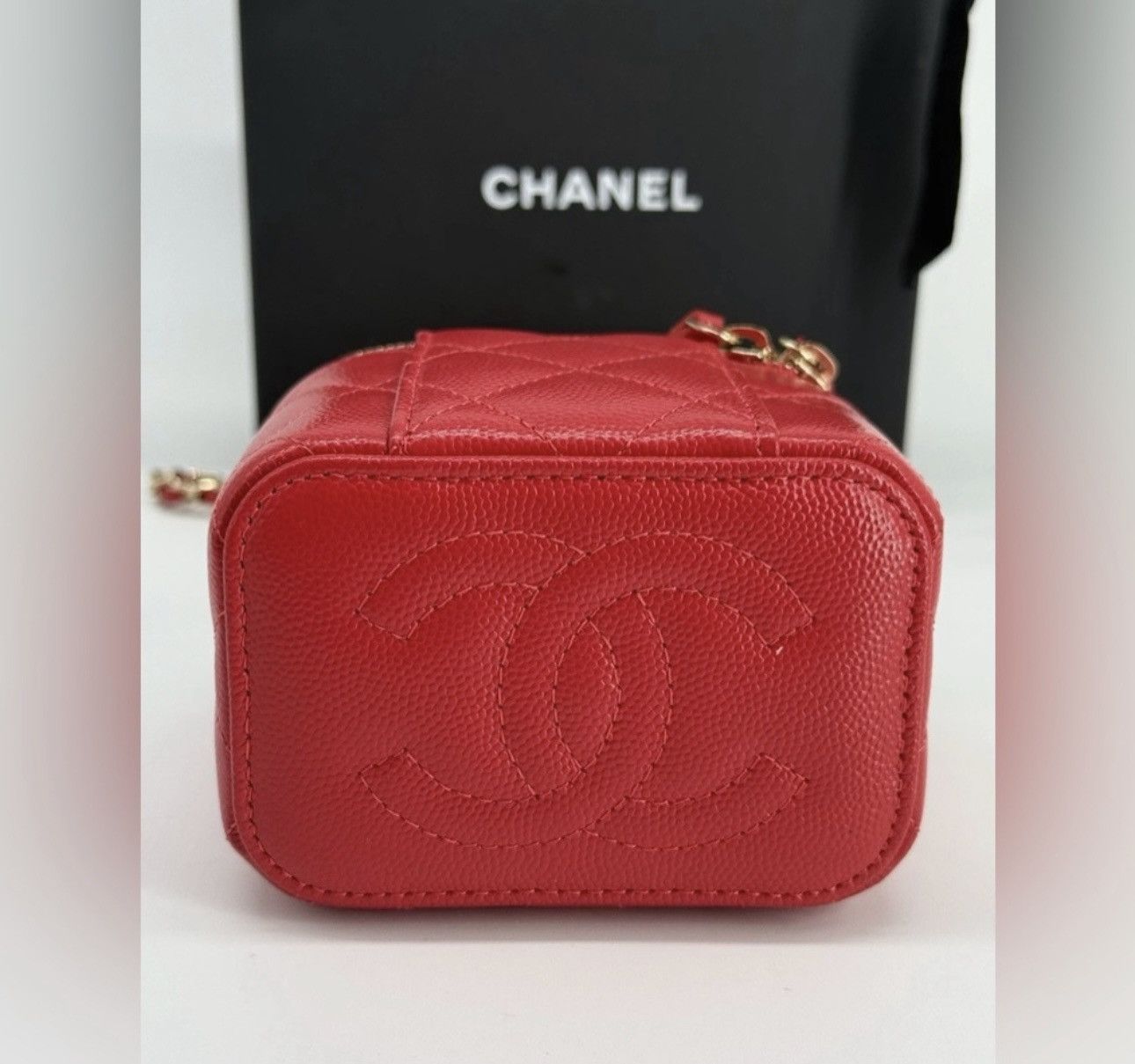 Chanel CHANEL Caviar Quilted Mini Vanity Case With Chain Red Size ONE SIZE - 6 Thumbnail