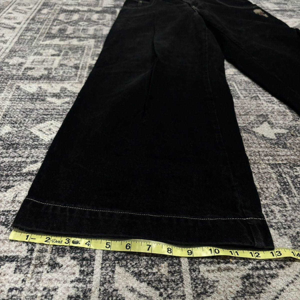 Outlet Rare black JNCO jeans