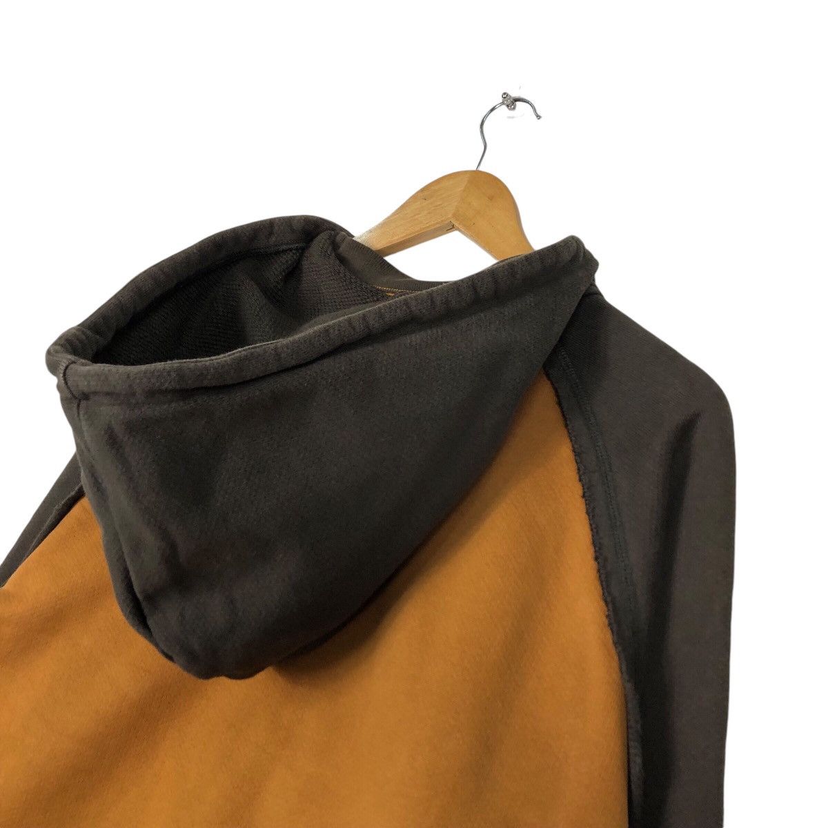 Columbia × Vintage Rare Columbia Sweater Hoodie Hiking Vintage Medium Size US M / EU 48-50 / 2 - 9 Thumbnail