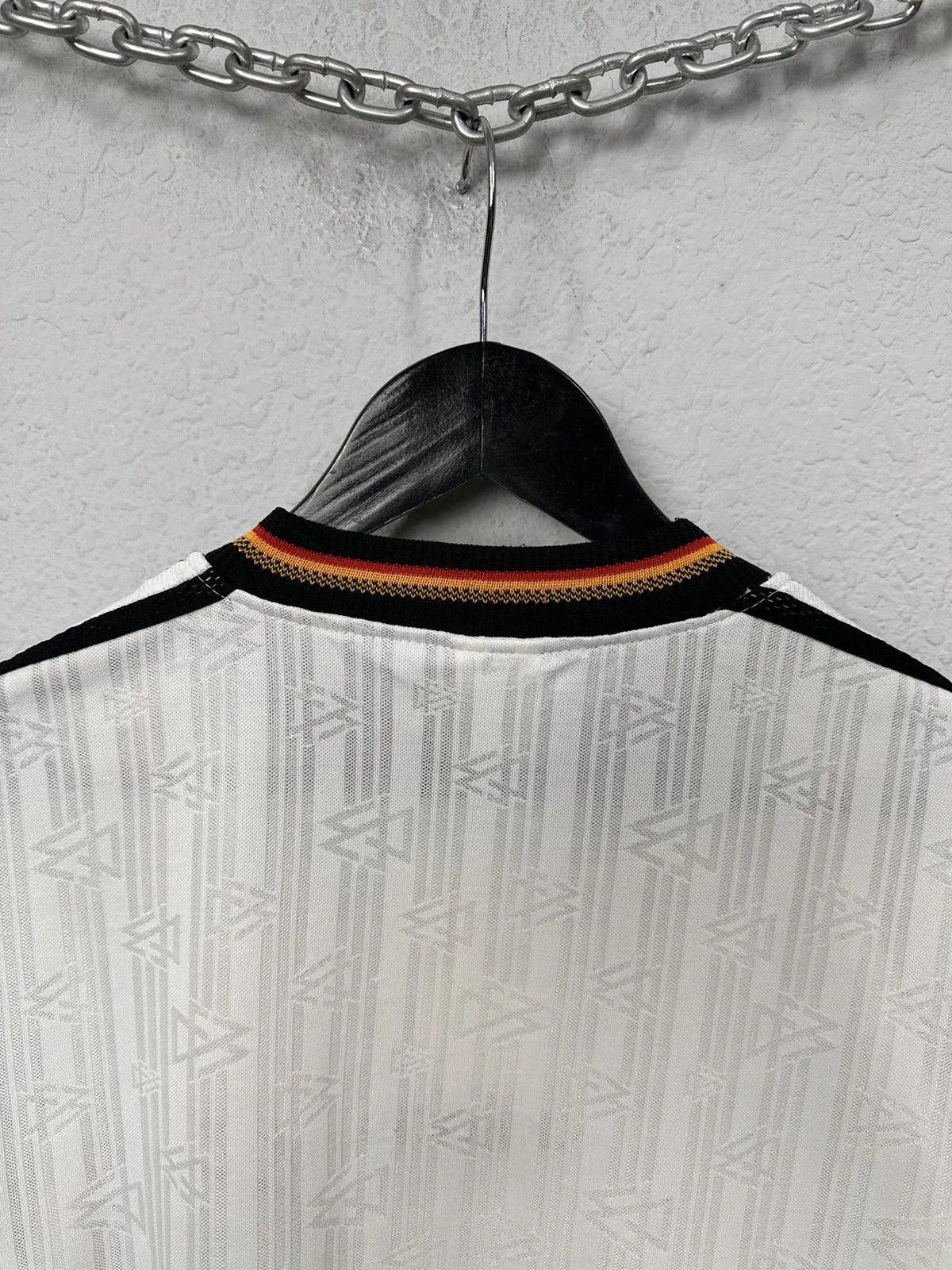 Adidas Wow😻Adidas Vintage Jersey Germany 90s Soccer Home T-Shirt Size US XL / EU 56 / 4 - 12 Thumbnail