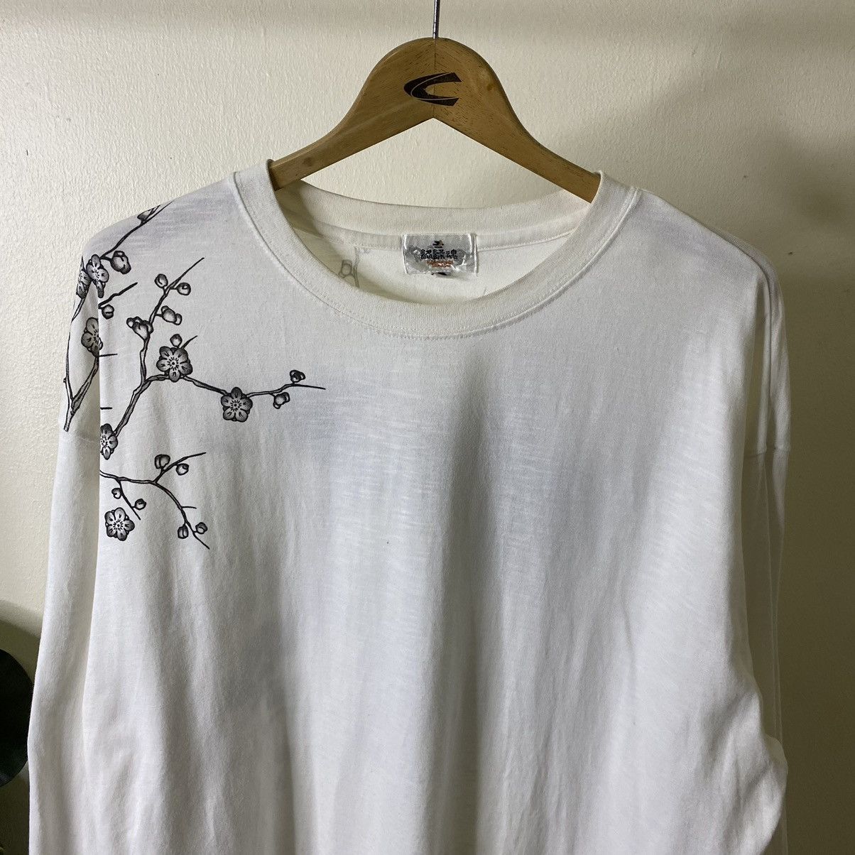 Japanese Brand Karakuri Tamashii Embroidery Detailing LS Tee Size US XXL / EU 58 / 5 - 6 Thumbnail