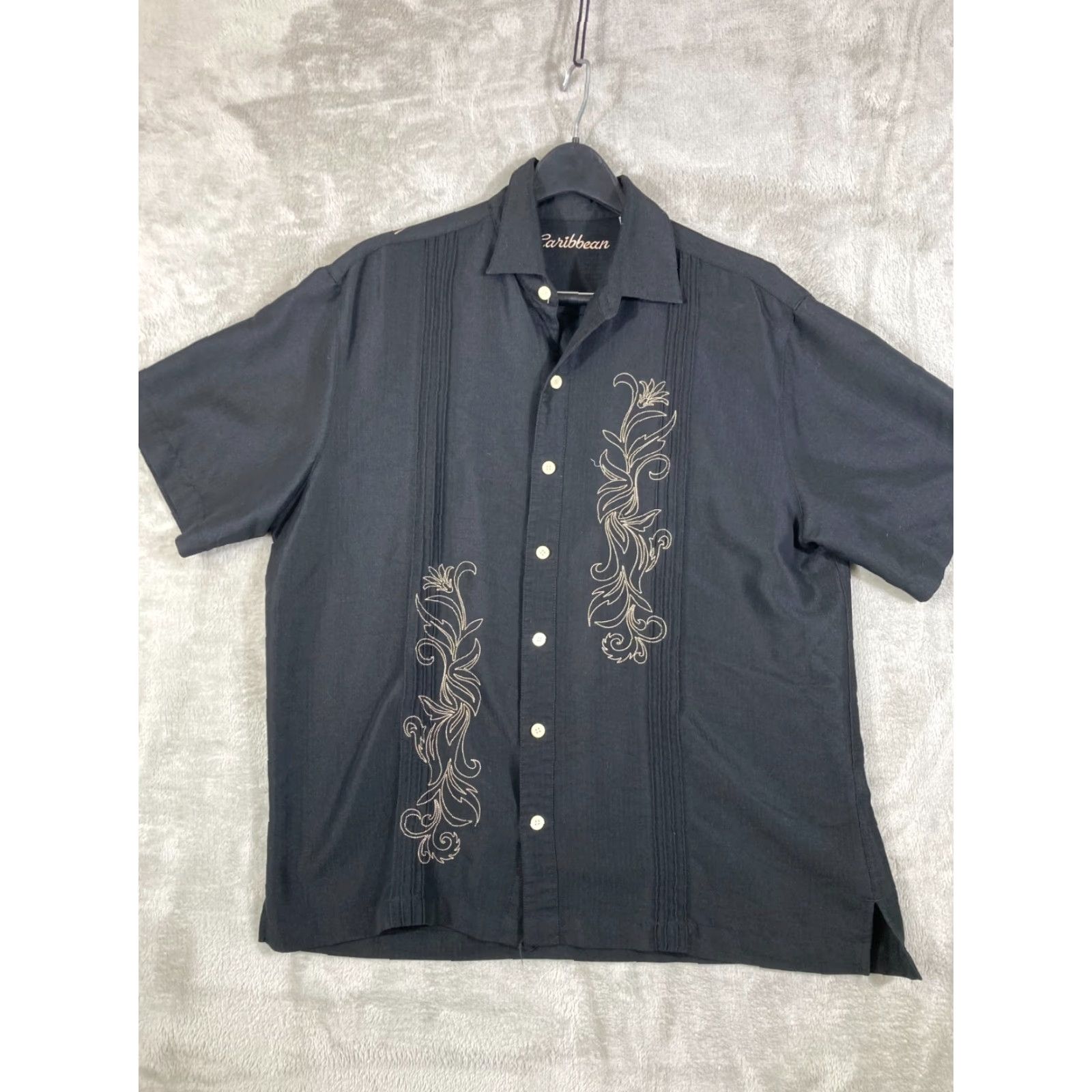 Vintage Caribbean Shirt Mens Large Black Embroidered Button-Up Short Sleeve Beach Hawaiian Casual 90s? Size US L / EU 52-54 / 3 - 3 Thumbnail
