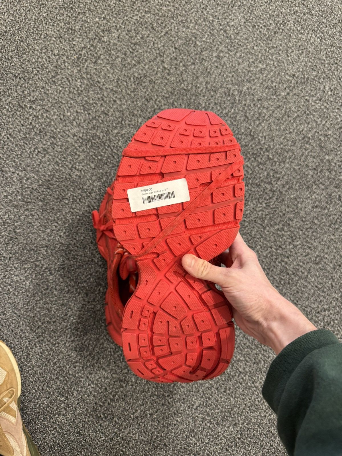 Balenciaga Balenciaga 3XL Red (US 10.5/11M) Size US 11 / EU 44 - 7 Thumbnail
