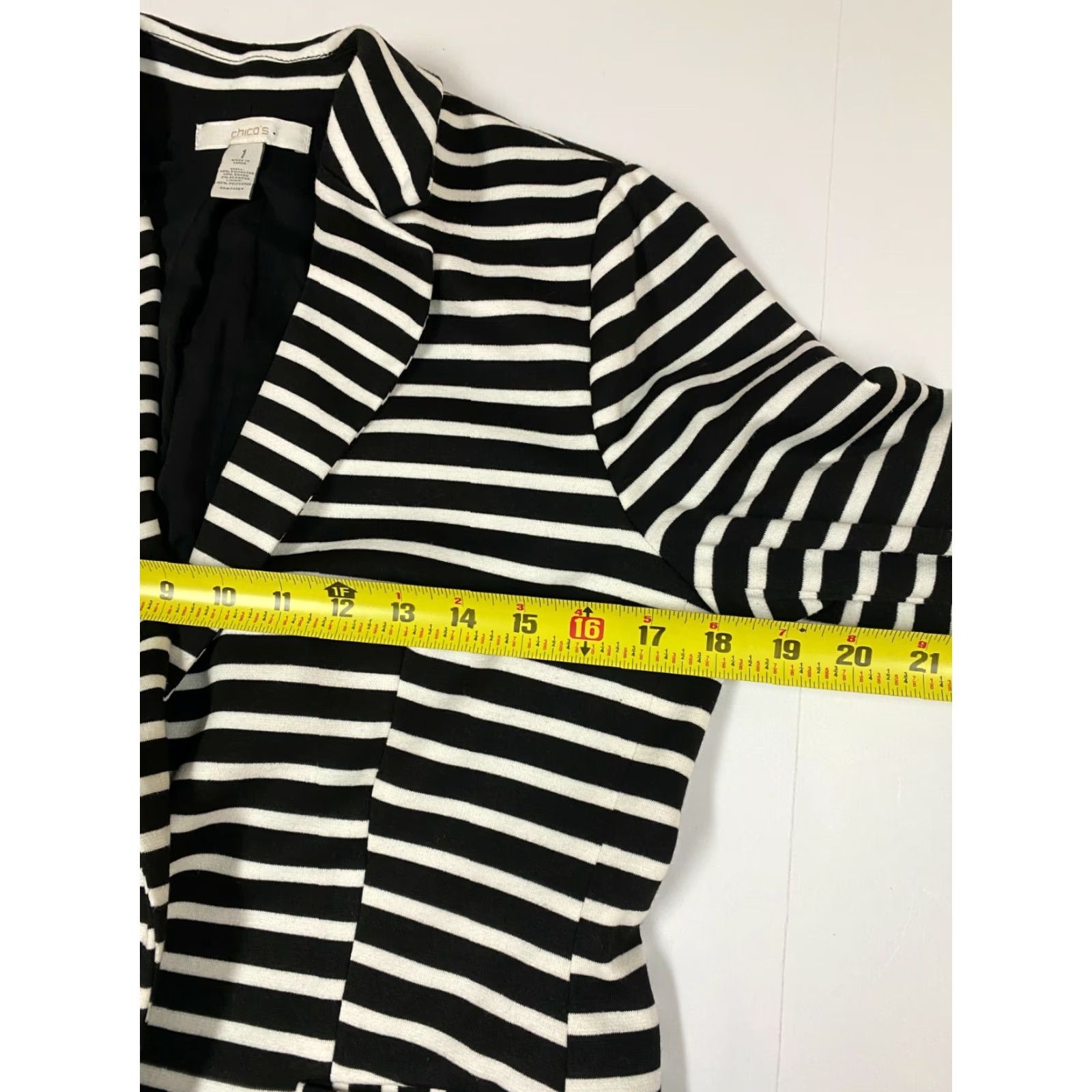 Vintage Chico's Blazer Shirt Womens 1 Black Striped Mid-Length Classic Stretch Lined Polyester Rayon Business Casual Winter Womens - no holes or tears Size XS / US 0-2 / IT 36-38 - 5 Thumbnail