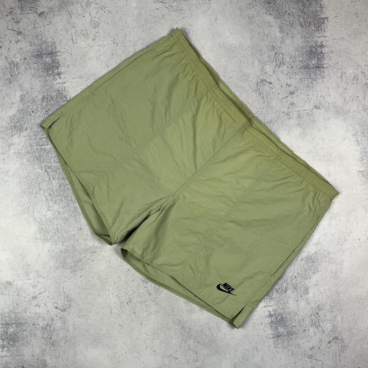 Nike Vintage Nike y2k swoosh nylon shorts 90’s Size US 34 / EU 50 - 2 Thumbnail