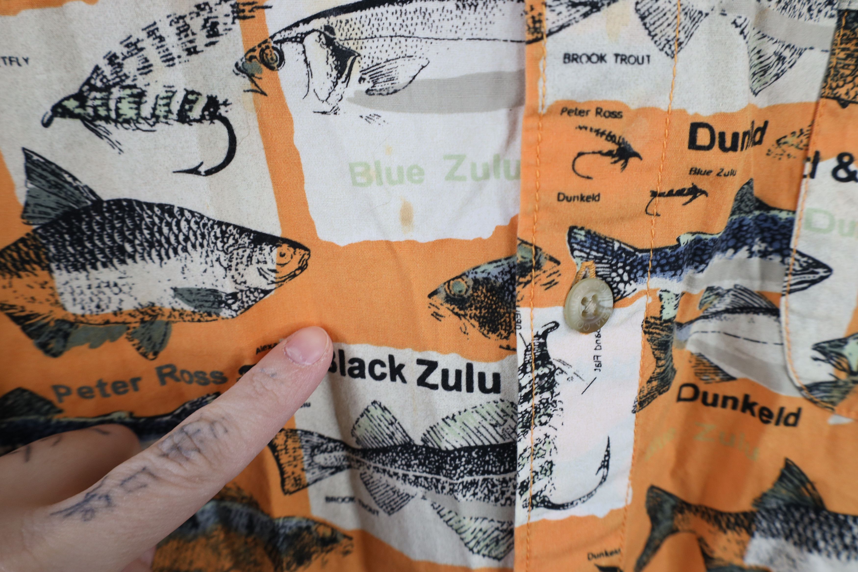 Columbia × Vintage Vintage 90s Columbia Over Print Short Sleeve Button Shirt Size US L / EU 52-54 / 3 - 6 Thumbnail
