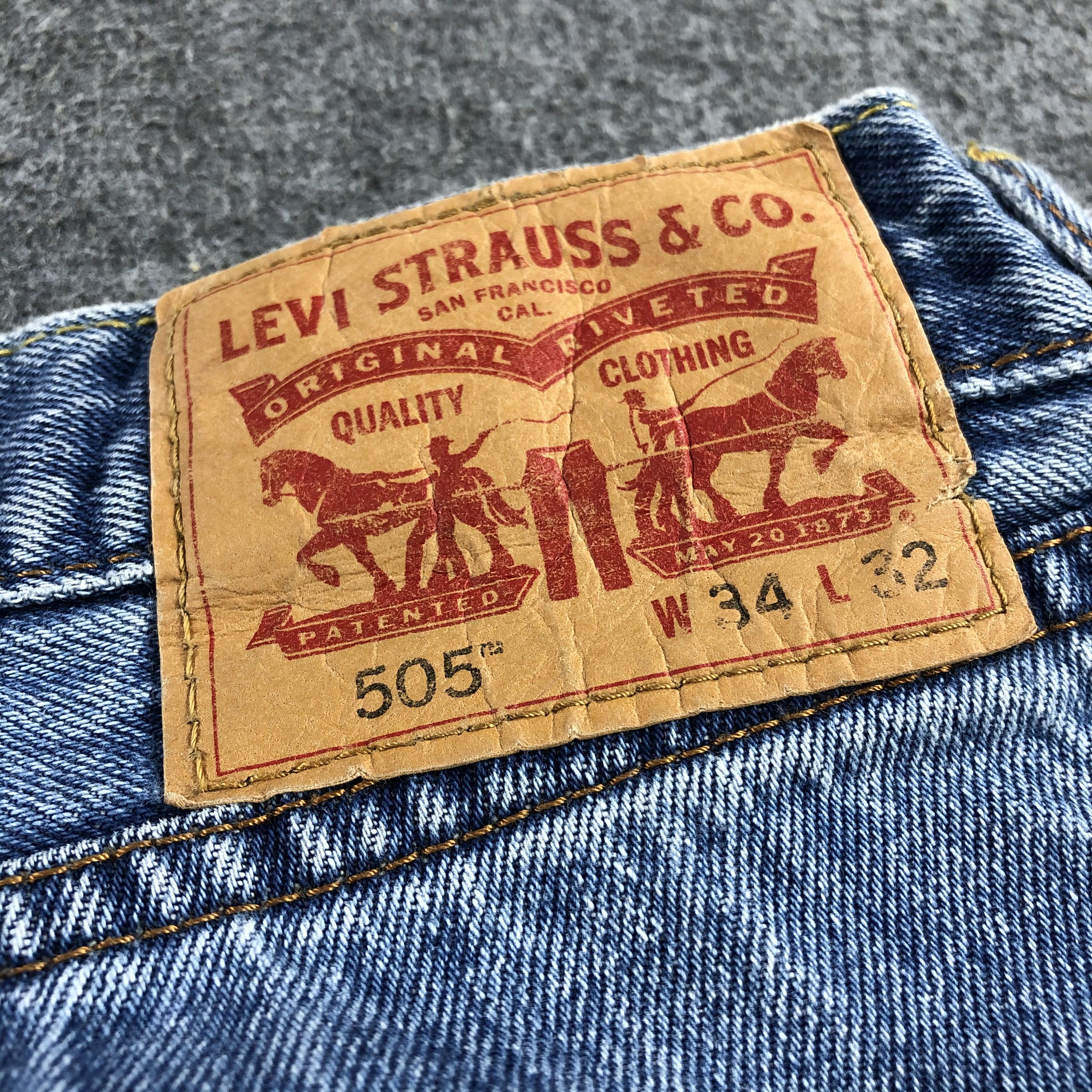 Levi's Vintage Blue Wash Levis 505 Jeans-J2151 Size US 35 - 5 Thumbnail