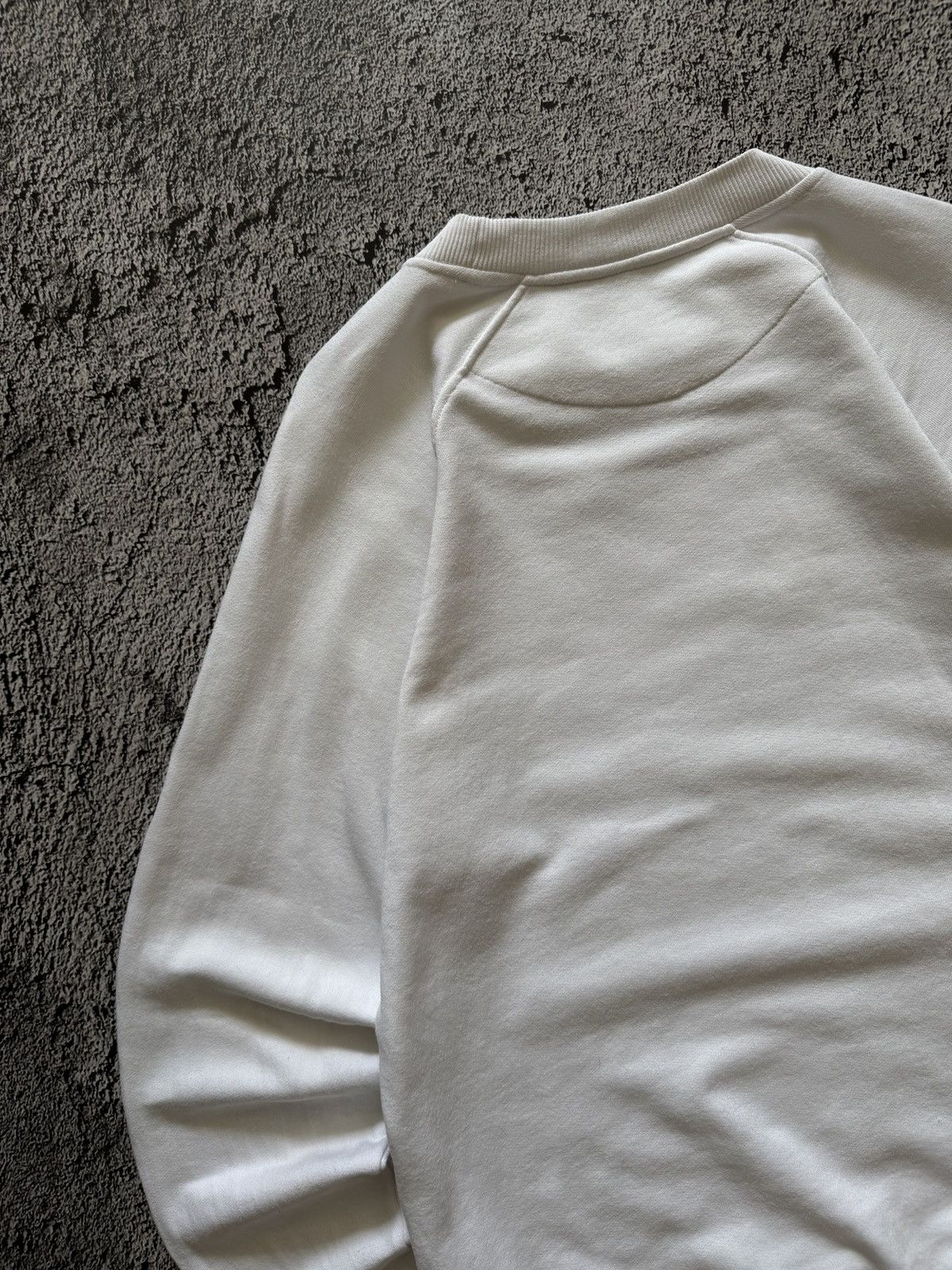 Vivienne Westwood Vivienne Westwood Vintage White Centre Logo Sweatshirt Size US S / EU 44-46 / 1 - 7 Thumbnail
