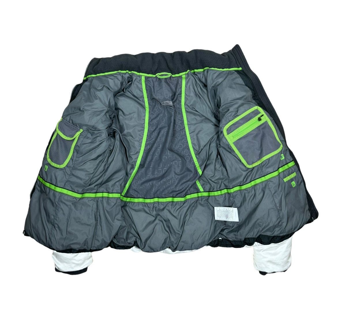 Nike × Vintage Nike Vintage Y2K Satin Quilted Down Jacket size L Size L / US 10 / IT 46 - 13 Thumbnail