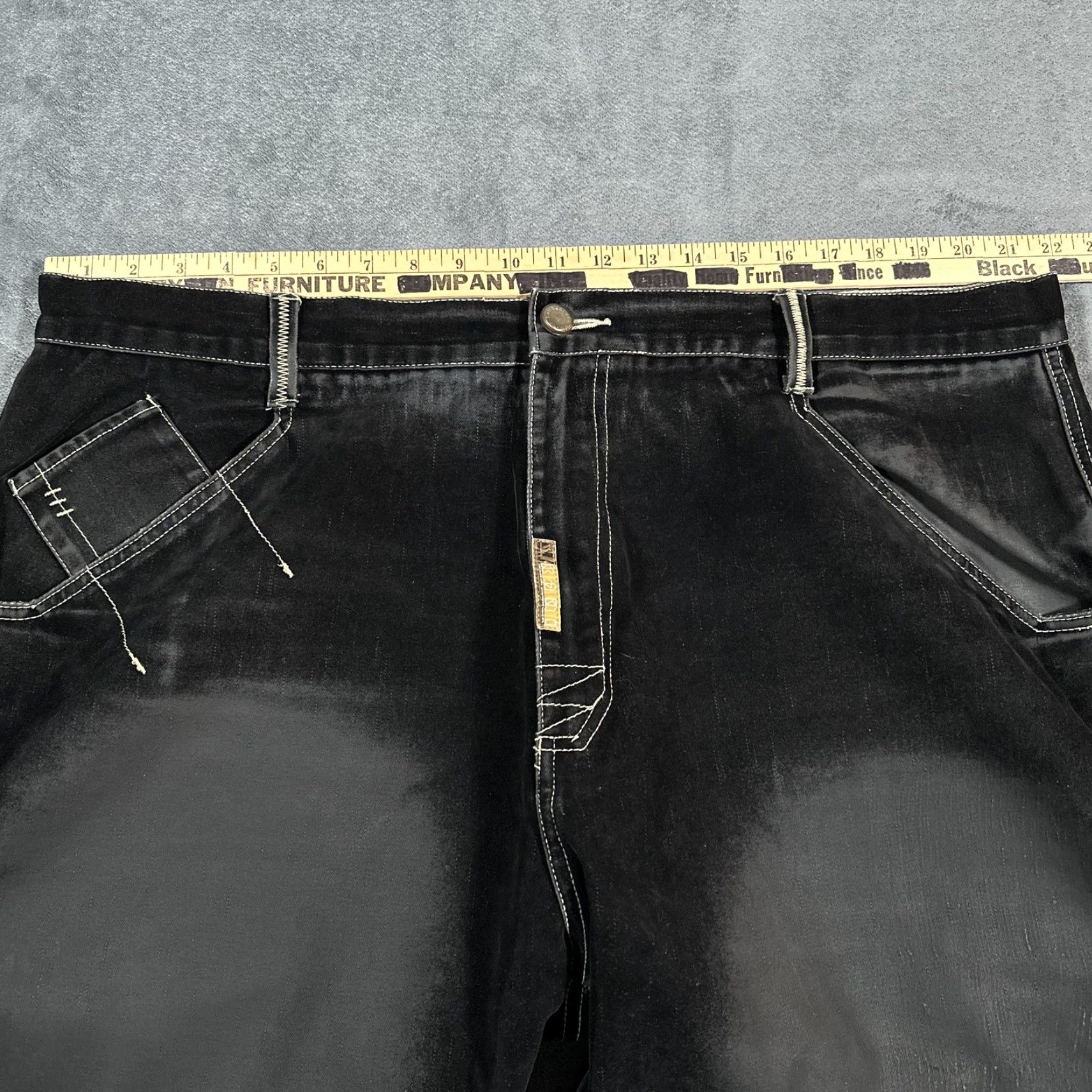Karl Kani VINTAGE Karl Kani Jeans Mens 44x31 Black Coated Denim Hip Hop 90s 2000s Wide-Leg Relaxed 2X WA Mens Size US 44 / EU 60 - 7 Thumbnail
