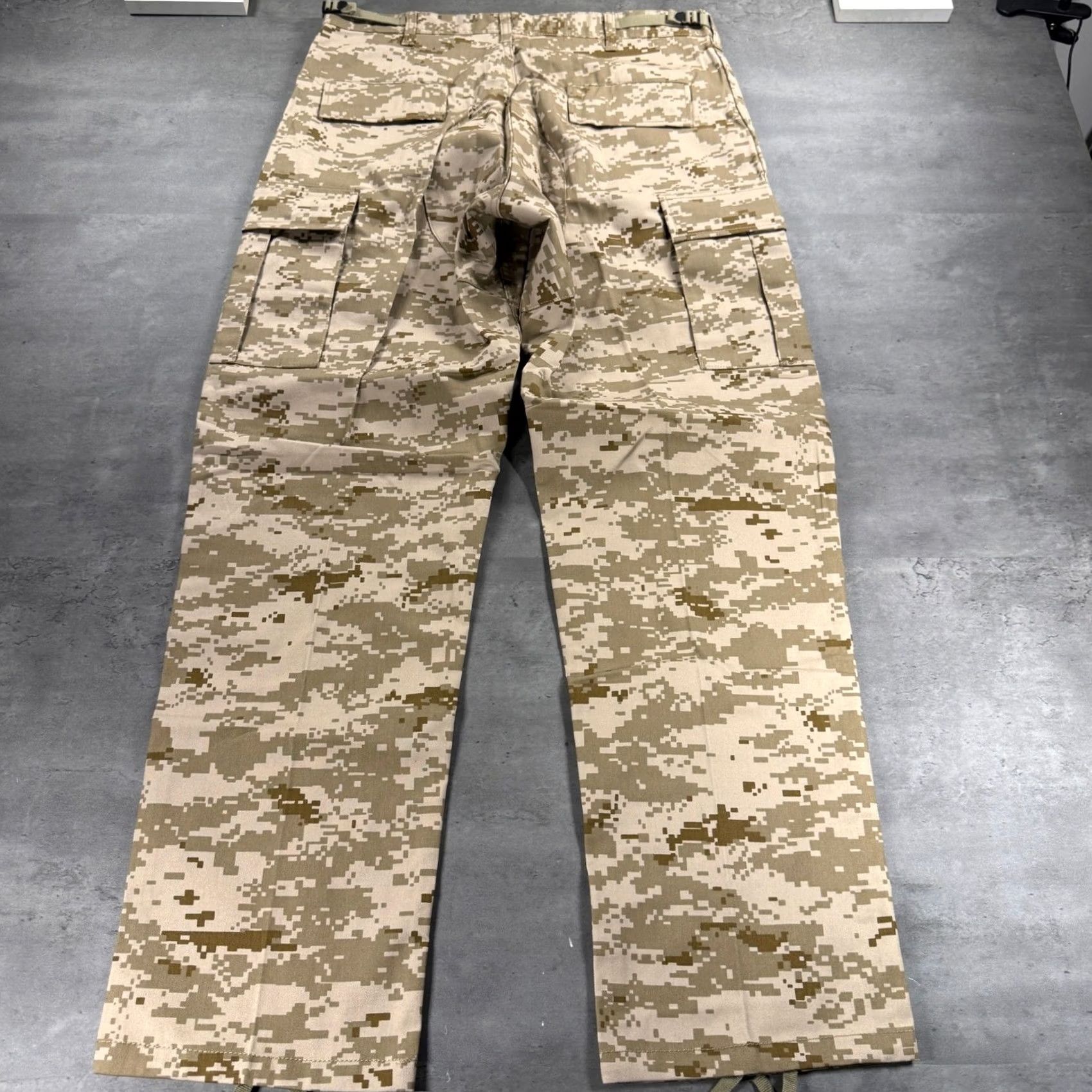 Backbone Backbone Pants Cargo Mens M Beige Digital Desert Camo Tactical Outdoor Military USA Size US 34 / EU 50 - 2 Thumbnail