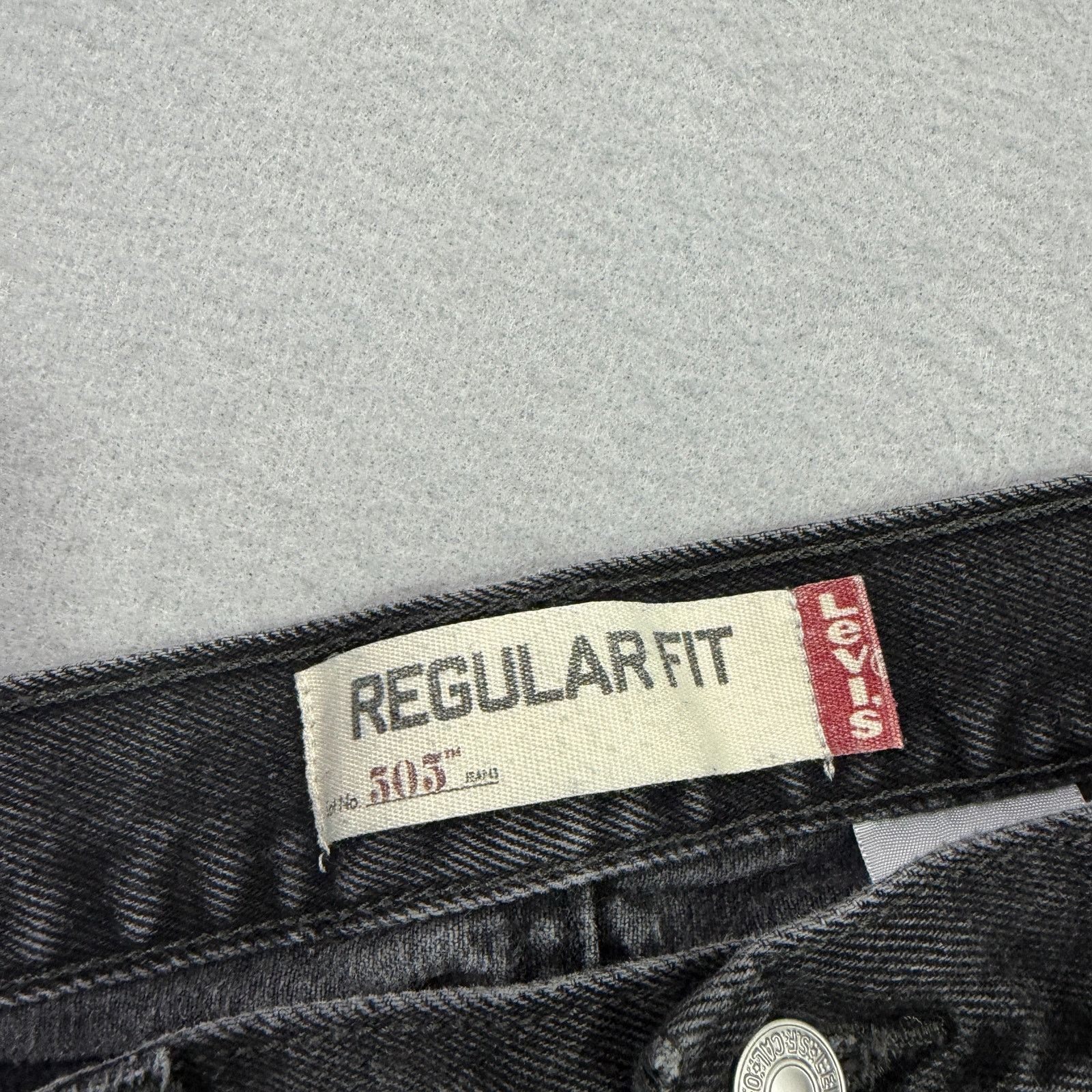 Levi's Vintage Levis 505 Jeans Men's 38x32 Black Denim Straight Fit Size US 38 / EU 54 - 3 Thumbnail