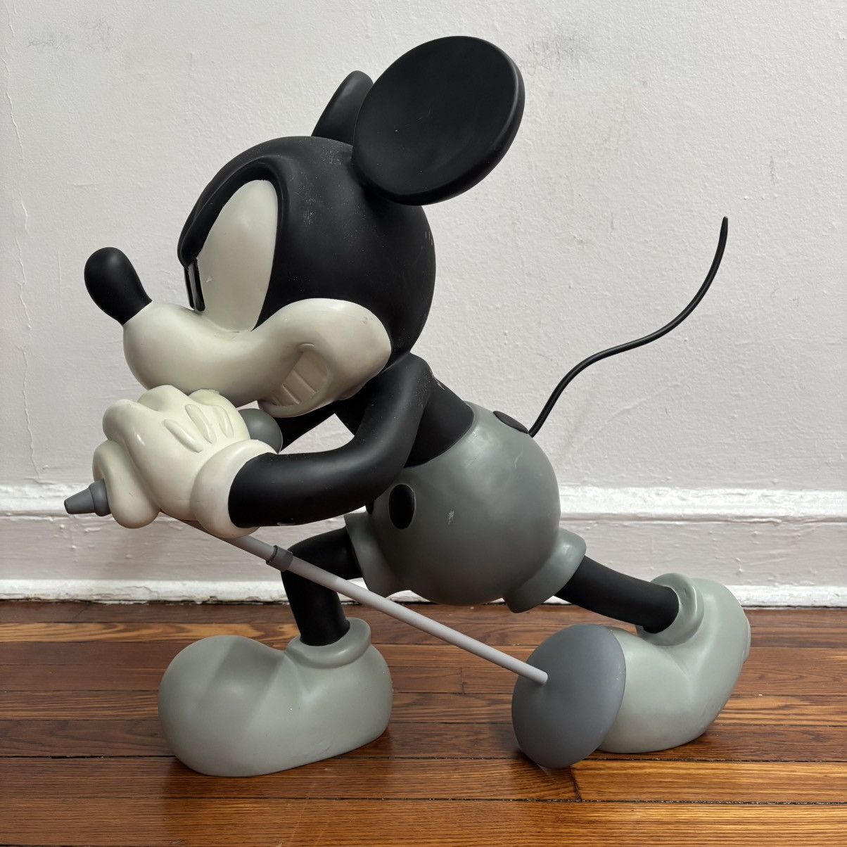 Number (N)ine Number (N)ine x Disney Mickey Mouse Statue Size ONE SIZE - 2 Thumbnail