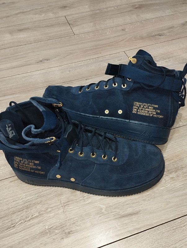 Nike Nike SF Air Force 1 Mid Obsidian Metalic Gold size 49,5 Size US 15 / EU 48 - 6 Thumbnail