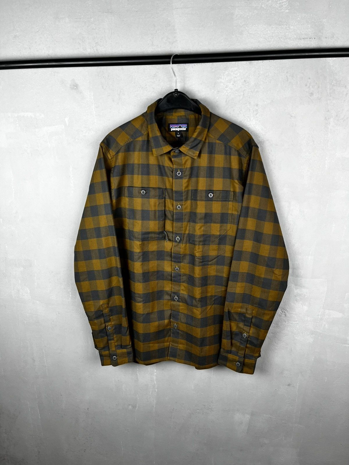 Patagonia Patagonia button shirt street style Size US L / EU 52-54 / 3 - 9 Thumbnail