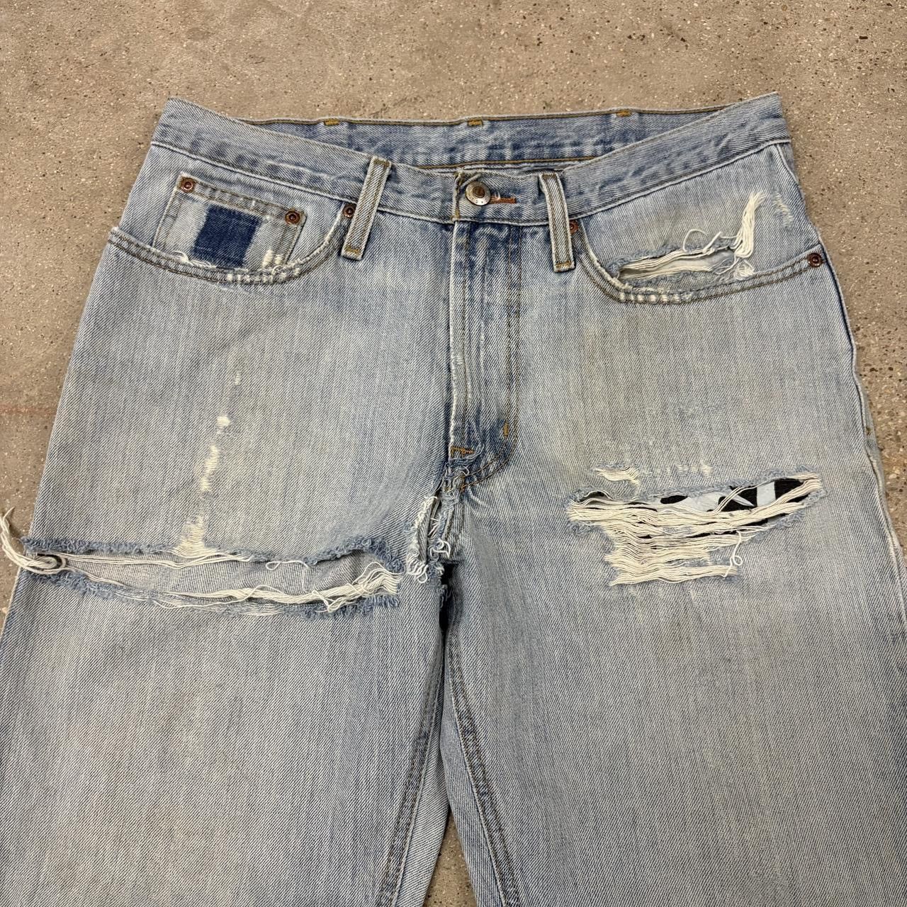 Vintage Vintage 2000s Light wash Distressed Denim Jeans Size US 32 / EU 48 - 2 Thumbnail