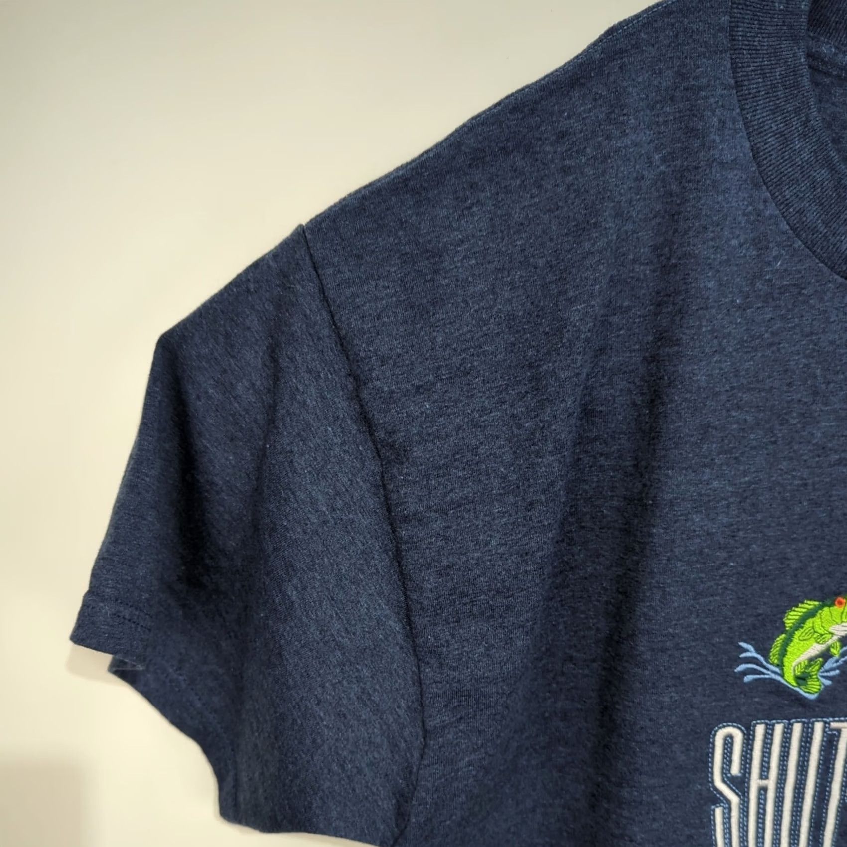 Fruit Of The Loom VINTAGE Fruit of the Loom Embroidered Crewneck T Shirt XL Men Blue 1990s Hawaii Graphic Tee Shirt Size US XL / EU 56 / 4 - 3 Thumbnail