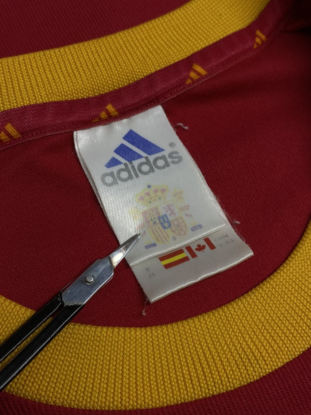 Adidas Adidas Spain National Team 2002 Fifa World Cup Soccer Jersey Size US XL / EU 56 / 4 - 20 Thumbnail