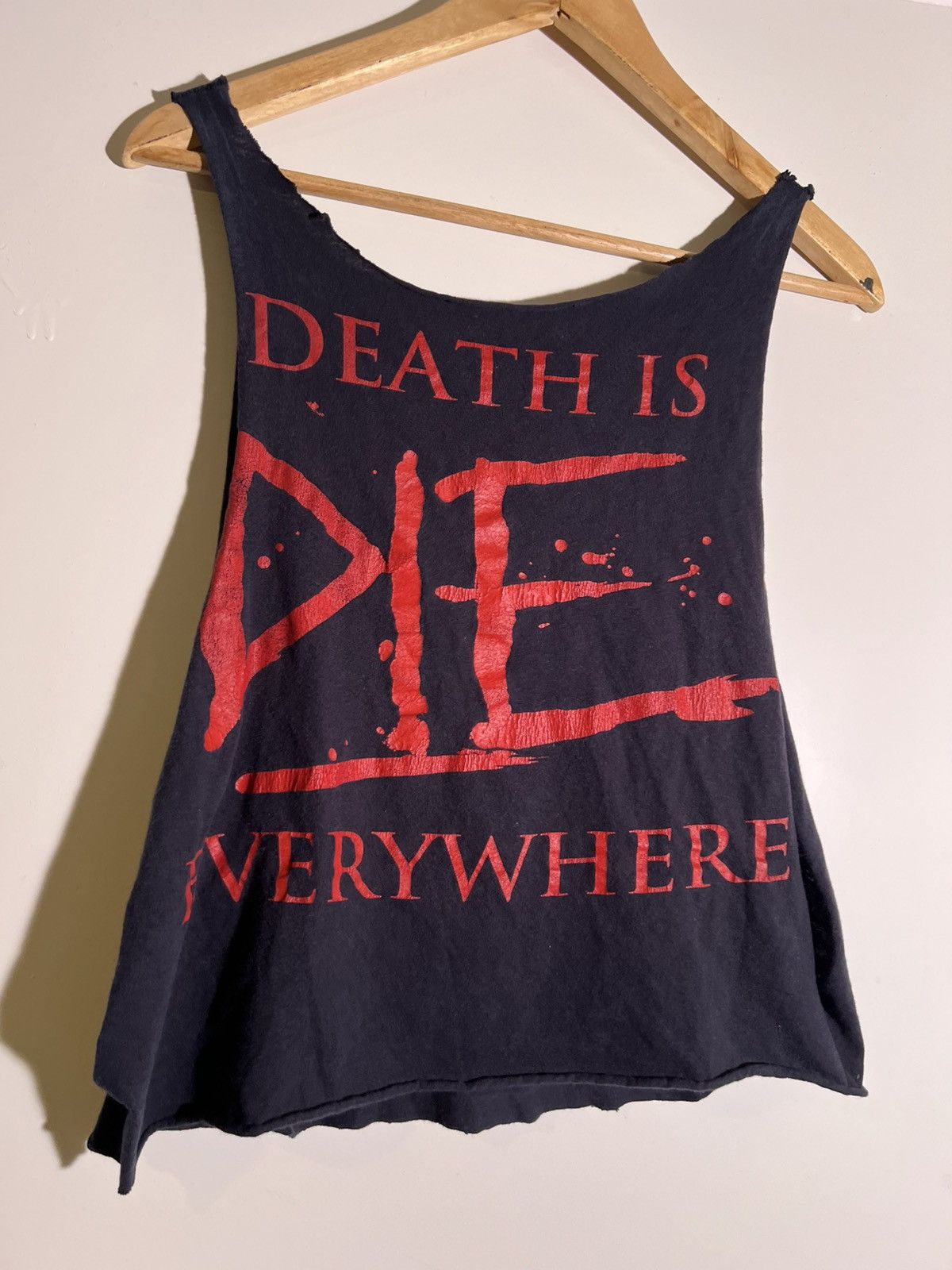 Vintage Museum of Death Richard Ramirez Night Stalker Cut Tank Top T Size US M / EU 48-50 / 2 - 2 Thumbnail