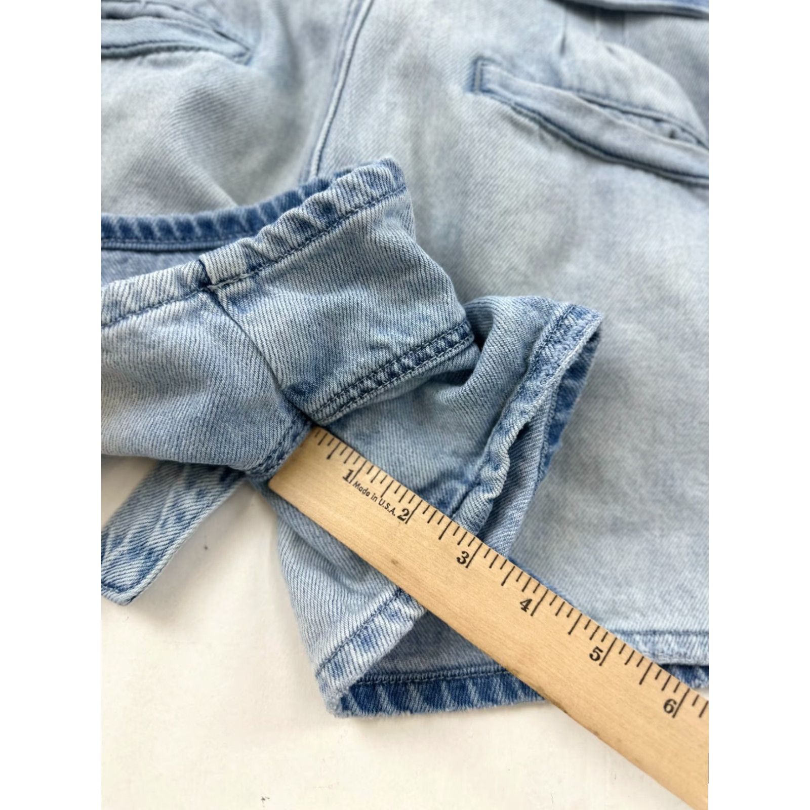 American Eagle Outfitters American Eagle Outfitters Shorts Womens 10 Blue Faded Denim Paperbag Mom Button Fly Inseam 3 in Stretch Pockets Casual Summer Spring Regular Womens Size 32" / US 10 / IT 46 - 5 Thumbnail