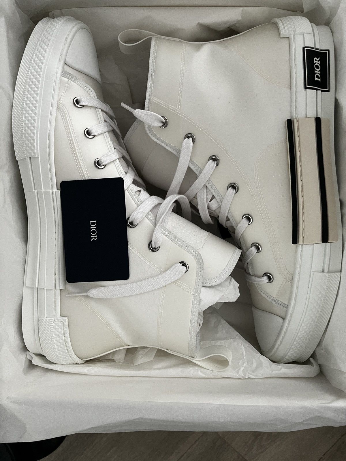 Dior Brand New Dior Oxford Dress Shoe & Dior Converse Bundle Size US 13 / EU 46 - 11 Thumbnail