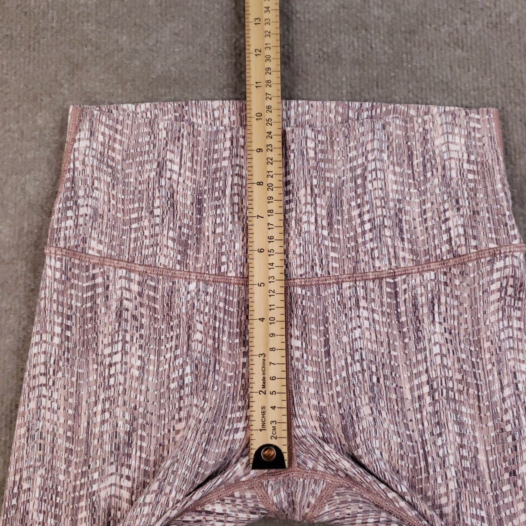 Lululemon VINTAGE Lululemon Leggings Womens 8 High Rise Yoga Gym Stretch Ankle Geometric Pink Athleisure Size 30" / US 8 / IT 44 - 6 Thumbnail