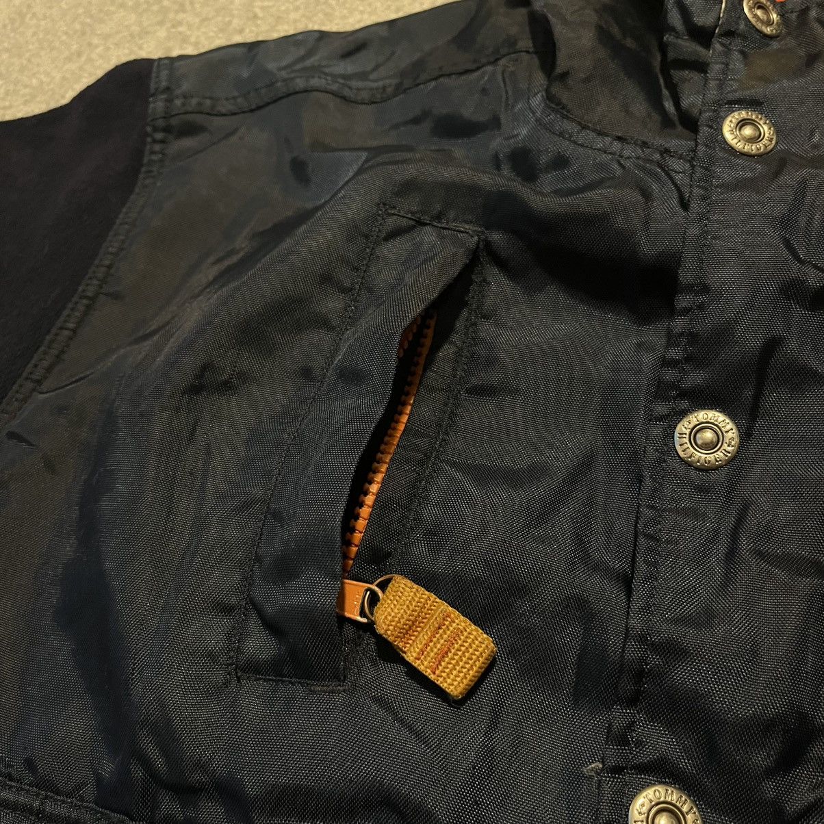 Tommy Hilfiger Vintage 1990s Tommy Hilfiger Coastal Navigator Fleece Jacket Size US XL / EU 56 / 4 - 6 Thumbnail