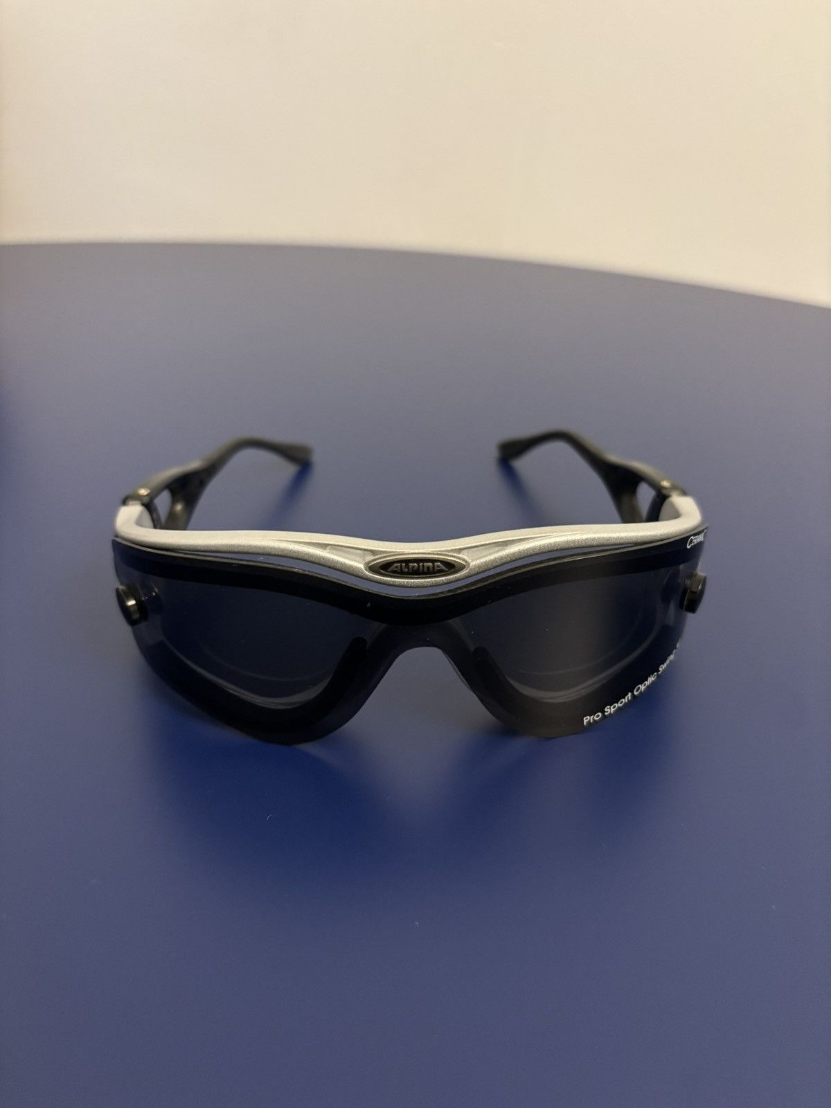 Oakley Alpina Sunglasses Size ONE SIZE - 2 Thumbnail