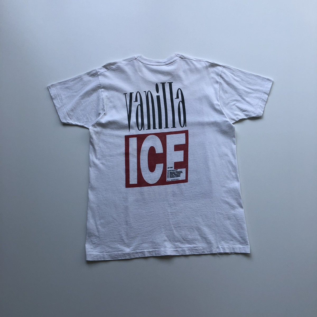 Band Tees Vanilla Ice 1991 On Tour The Ice Man Is Vintage 90’s T-Shirt Size US XXL / EU 58 / 5 - 2 Thumbnail