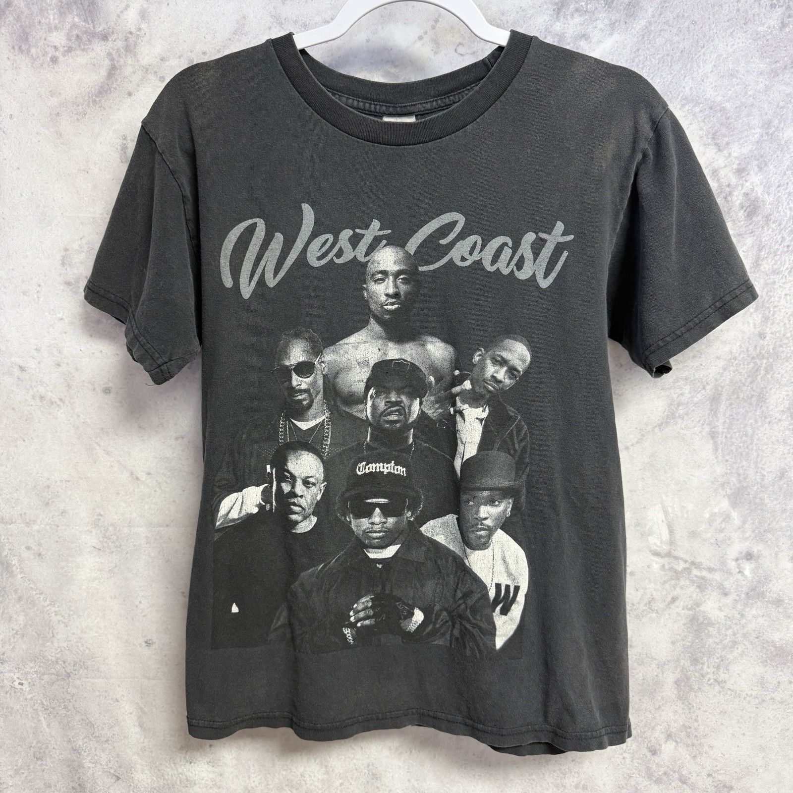 Rap Tees Vintage West Coast Rappers Hip Hop T Shirt Mens Medium Faded Size US M / EU 48-50 / 2 - 1 Thumbnail