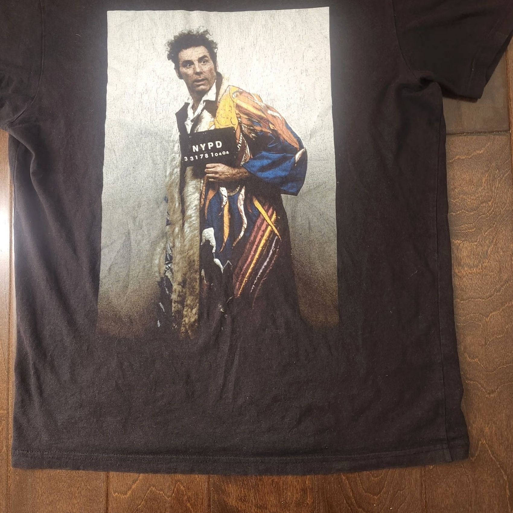 Vintage VINTAGE Seinfeld Kramer Mugshot T Shirt Mens M Black Graphic Tee Castle Rock Size US M / EU 48-50 / 2 - 3 Thumbnail