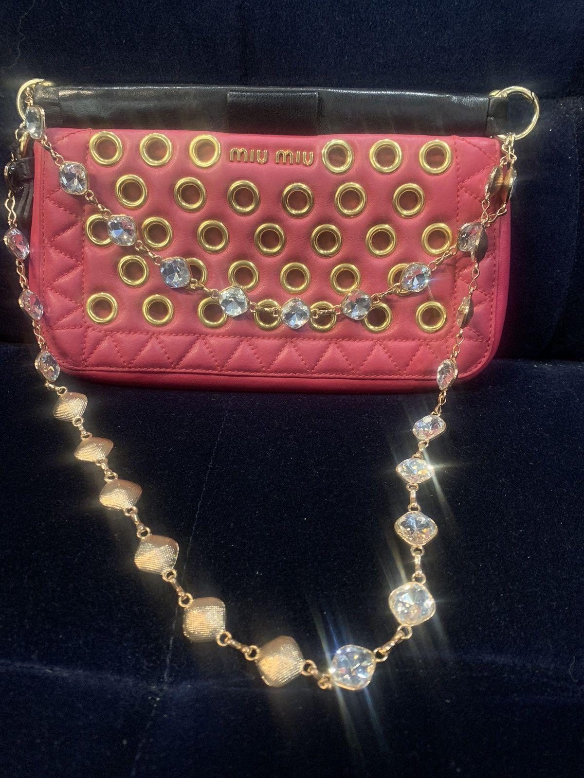 Miu Miu Rose-pink sheepskin riveted hollow handbag Size ONE SIZE - 4 Thumbnail