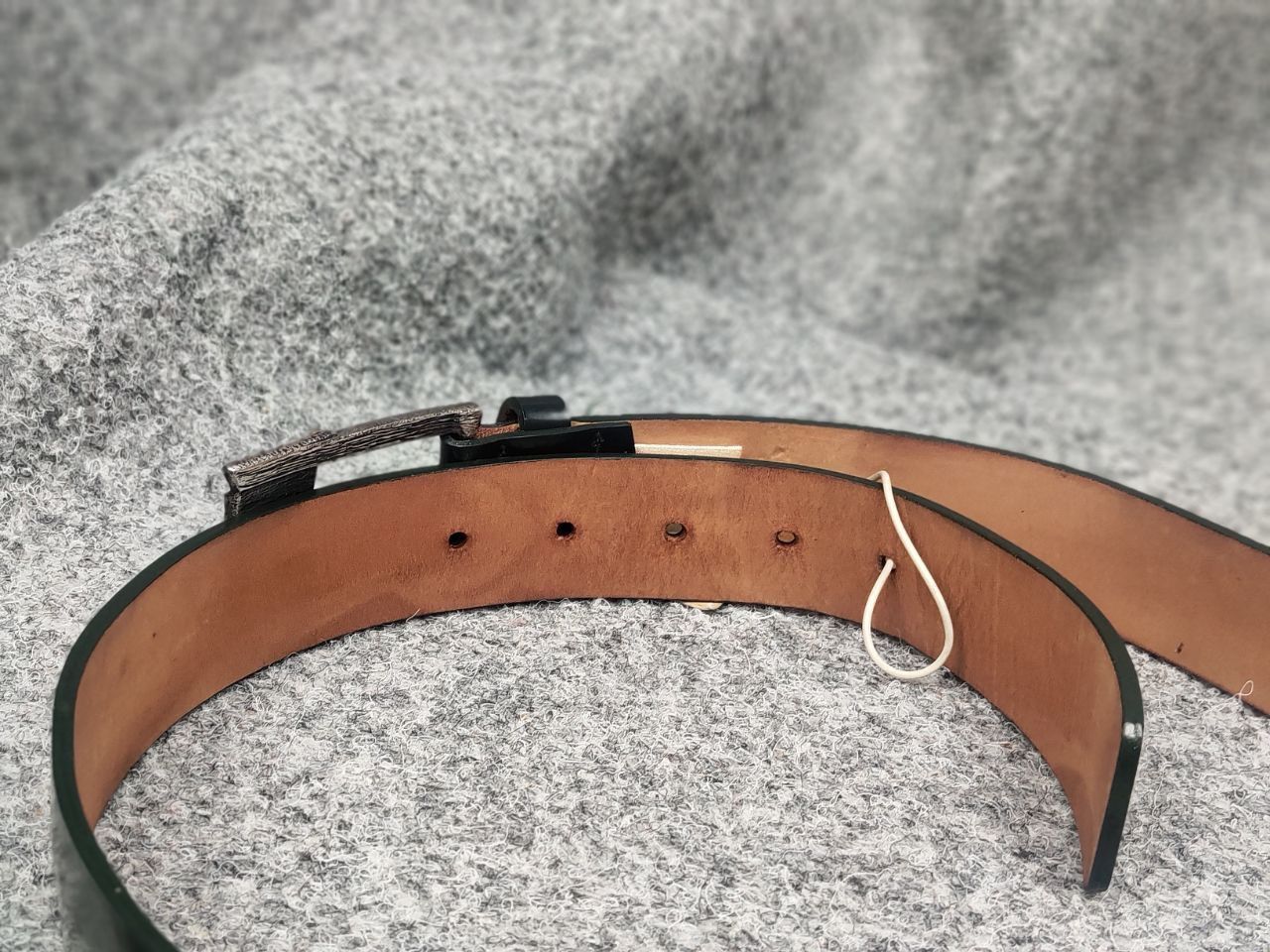 John Galliano New Galliano Design Dark Green Logo Leather Clasp Belt Size ONE SIZE - 11 Thumbnail
