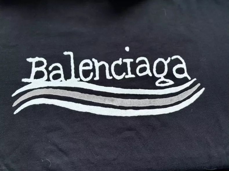 Other Balenciaga Alphabetic Print Crew Neck Pullover Short Sleev Size S / US 4 / IT 40 - 3 Thumbnail