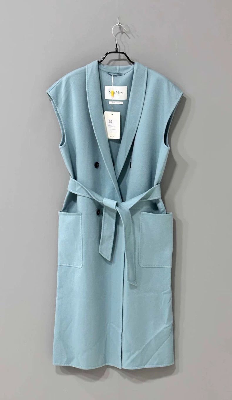 Max Mara blue wool vest coat by MaxMara Size US M / EU 48-50 / 2 - 1 Thumbnail
