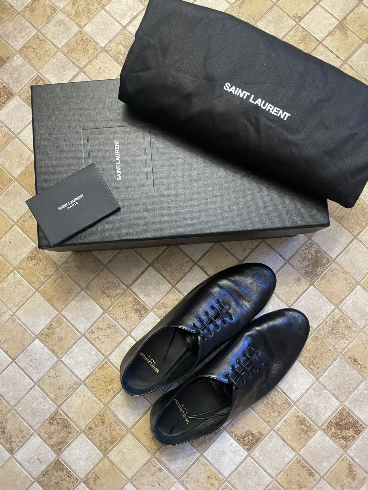 Saint Laurent Paris Saint Laurent Paris Lace Up Leather Shoes Black Low Top Size US 8 / EU 41 - 13 Thumbnail
