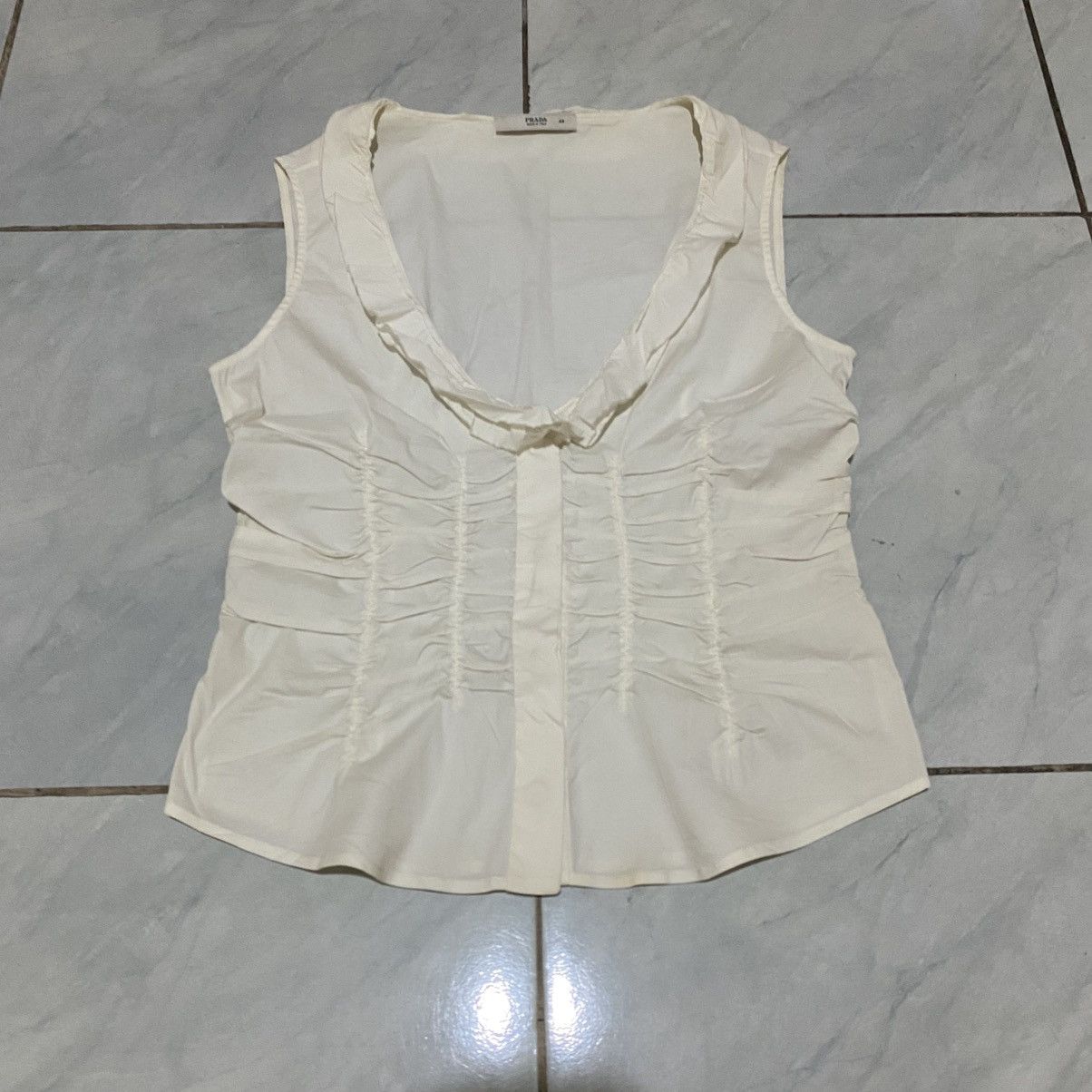 Prada 2000s Prada Ruffled Pleated Tank Top Size M / US 6-8 / IT 42-44 - 4 Thumbnail