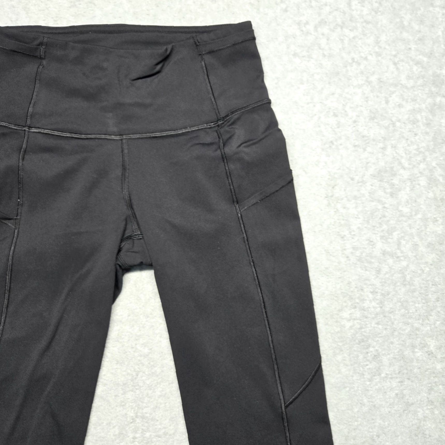 Lululemon Lululemon Leggings Womens 4 Black High Rise Capri Pockets Reflective Athletic Size 27" / US 4 / IT 40 - 5 Thumbnail