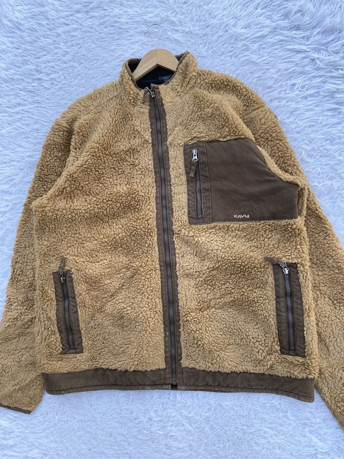 KAVU KAVU Men's Warmest Fleece Deep Pile Sherpa FullZip Jacket. Size US L / EU 52-54 / 3 - 6 Thumbnail